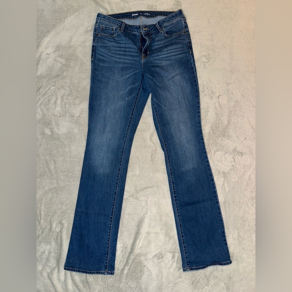 Old Navy Women's Boot Cut Jeans in Blue 12Tall